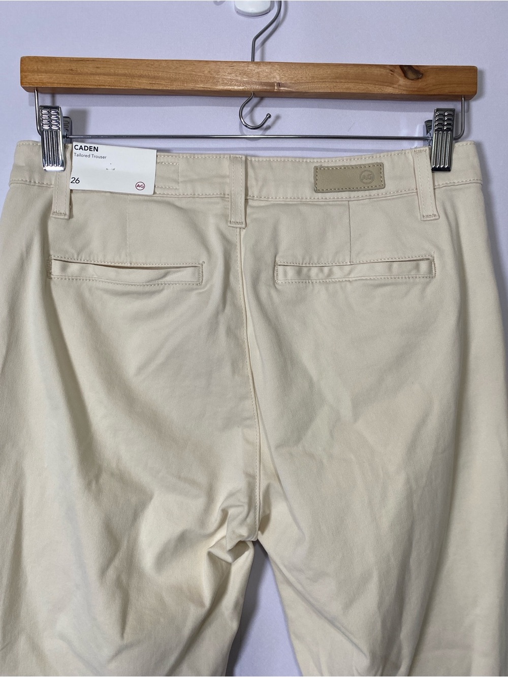 AG Caden Tailored Trouser Size 26 in White Cream Relaxed Fit Cropped Ankle NWT - Picture 5 of 12